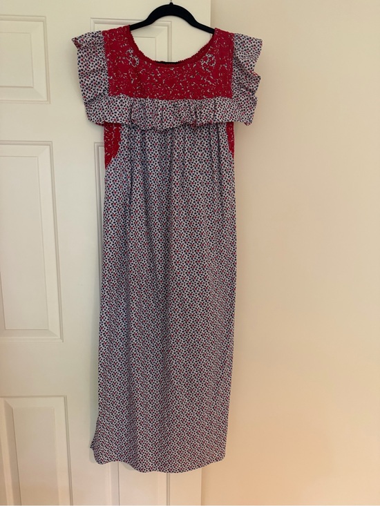 Mi Golondrina Dresses & Skirts - Mi Golondrina Red Floral Dress